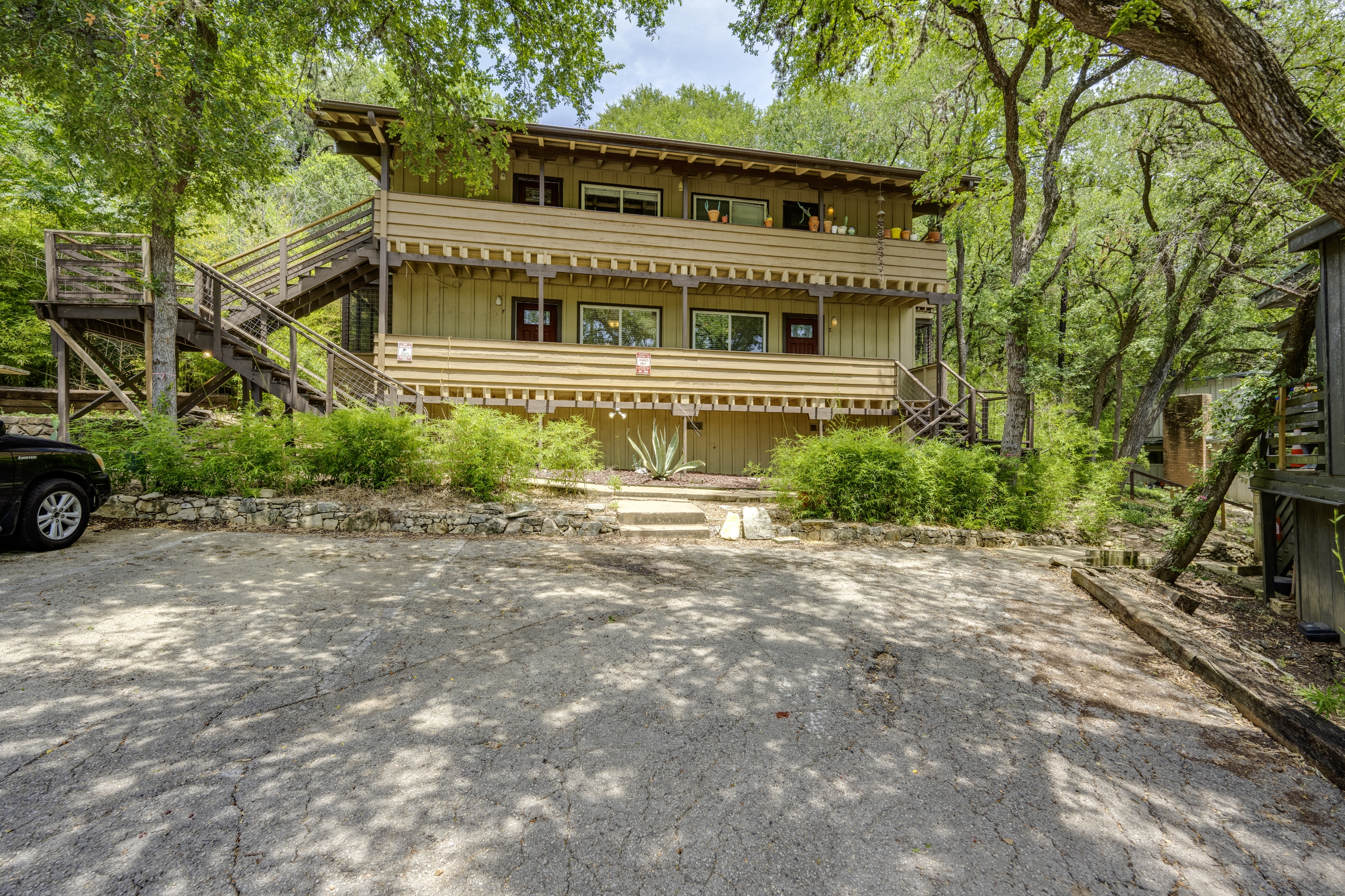1511 Shoal Creek Boulevard - E